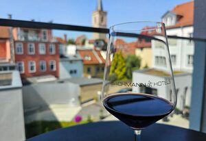 Hotel Am Kaisersaal – Doppelzimmer Superior mit Balkon