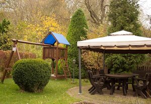 Pension Ujut – Doppelzimmer mit Bad, Dusche und WC