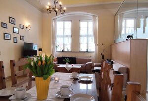 Apartment Madrid, mit Garten & beheiztem Pool