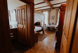 Urlaub im historischen Rittergut Positz aus dem 16. Jahrhundert - individuelle, lichtdurchflutete Romantikzimmer