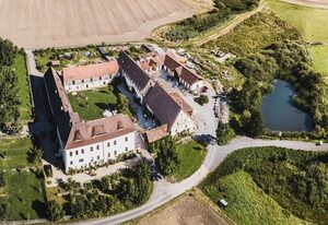 Urlaub im historischen Rittergut Positz aus dem 16. Jahrhundert - individuelle, lichtdurchflutete Romantikzimmer