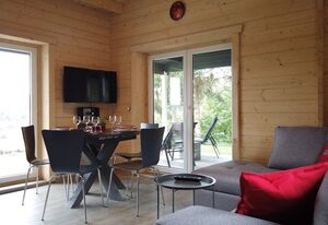 Wellnorama 2 - WellnessFerienhaus mit Pool, Sauna und eigenem Whirlpool mitten in Deutschland