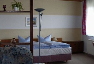 InfinityHotels Hotel "Zum Gründle" – Doppelzimmer mit DU/WC