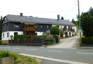 Hammerfinken-Nest – Ferienwohnung mit drei Schlafzimmern und großer Badewanne