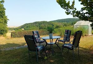 Ferienwohnung Margit – Ferienwohnung (130qm) mit schöner Aussicht