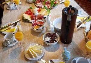 Landgasthof zum Hirschen – Doppelzimmer (12qm) mit neuem Wohlfühlbad und WLAN