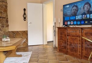 Idyllischer Ferienbungalow in ruhiger Lage mit Pool und großen Garten