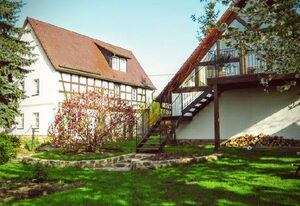 Landpension Bocka – Ferienwohnung 2, Balkon, 1 Schlafzimmer, max. 4 Personen