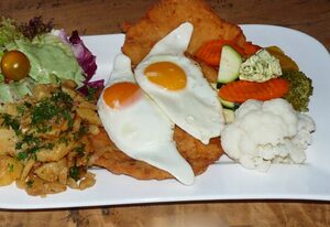 Südtiroler Stubn Café und Restaurant – FeWo1 m.1 komb. Wohn-/Schlafr., Küche, Du, WC, 30m², 3 P.