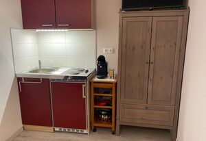 Ferienwohnungen Clara – Clara Fewo2, 45m²,Wohnz.,Schlafz.,Küchenzeile,Bad mit DU+WC,2.OG