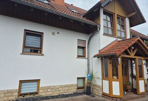 Kleine Auszeit Rhön – moderne Ferienwohnung mit Balkon