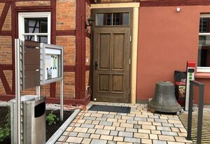 Altes Pfarrhaus Neustädt – Einzelzimmer im Erdgeschoss, mit externem, direkt  angrenzendem Bad