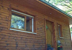 Ferienhaus mit Garten am Wald