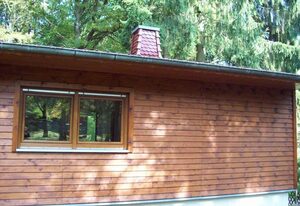 Ferienhaus mit Garten am Wald