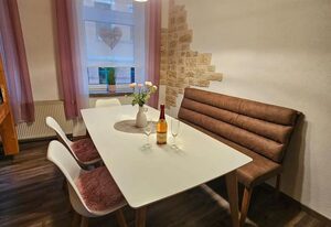 Ferienwohnung Domblick – Appartement/Fewo, Dusche, WC, 2 Schlafräume