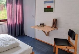 Zimmer 8