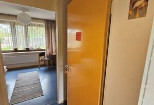 Zimmer 9