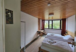 Zimmer 1