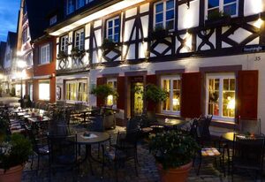 Gasthaus Storchen Hellas – Doppelzimmer "Venus", 25qm