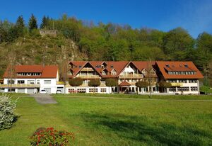 Hotel Walkenstein – Doppelzimmer "Kesselberg" mit Dusche und WC