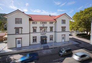 Gastro Bahnhof Oberkirch GmbH – Doppelzimmer 1, 2, 3 und 5 mit Dusche und WC