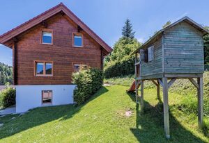 Schwarzwald-Ferienhaus Fronwald – Ferienhaus Fronwald mit Sauna, Whirlpool, Kamin, Garten und Spielplatz bis 14 Personen
