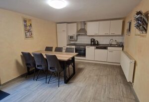 Gästehaus Dimura – Nichtraucher-Ferienwohnung für max. 8 Personen