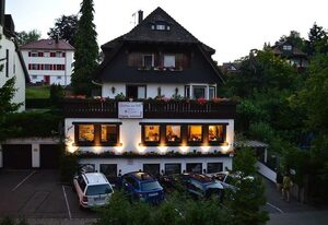Gästehaus am Park – Doppelzimmer, Dusche, WC, Komfort