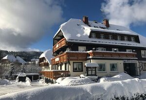 Hotel Zartenbach – Doppelzimmer mit Dusche und WC
