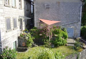 Ferienwohnungen Taubenschlag – Große Ferienwohnung mit hochwertiger Naturholzeinrichtung