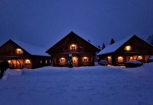 Ferienhaus Blockhaus Chalet Nr. 2 – Ferienhaus Schwarzwald, 184 qm, 6 Schlafzimmer, 2 Bäder, Sauna, Garten. max. 14 Personen