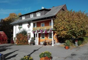 Haus Tannenwiese – Doppelzimmer mit Dusche/WC, 19qm