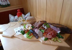 Gasthaus Schweizerhof – Einzelzimmer mit Dusche/WC und Balkon