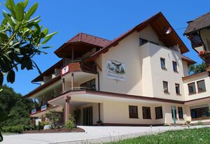 Landgasthof Adler-Pelzmühle – Doppelzimmer Deluxe mit Dusche und WC und Südbalkon