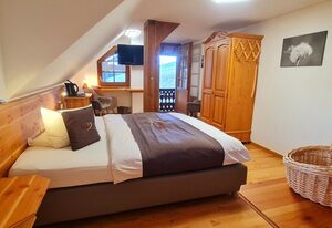 Gästehaus Holzer Kreuz- Gästezimmer Margerite für 2 Personen inkl. Landfrühstück
