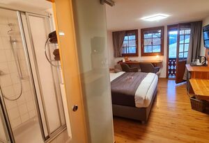 Gästehaus Holzer Kreuz - Gästezimmer Veilchen für 2 Personen inkl. Landfrühstück