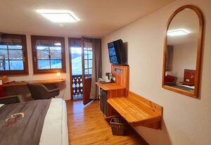 Gästehaus Holzer Kreuz - Gästezimmer Veilchen für 2 Personen inkl. Landfrühstück