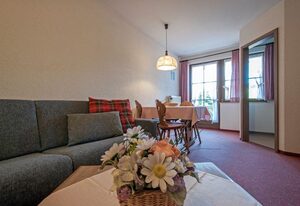 Apartment 05 - Ferienresidenz Roseneck, 2 Schlafzimmer, mit Schwimmbad in Todtnauberg bei Feldberg