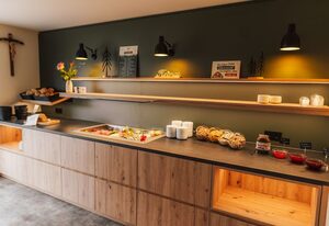 Gästehaus Wörner – Zimmer Nr. 4, Doppelzimmer mit Dusche/WC und Balkon