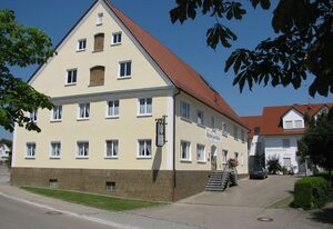 Gasthof "Zum Ochsen" – Familienzimmer komfortabel ausgestattet, in ruhiger Lage