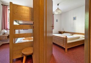 Apartment 12 - Ferienresidenz Roseneck, 2 Schlafzimmer, mit Schwimmbad in Todtnauberg bei Feldberg
