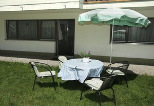 Haus Bernhardt-Fromm – Einzelzimmer Nr. 4 mit Etagen-WC und Etagen-Dusche