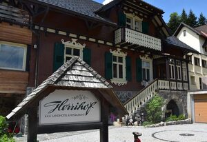 Hotel & Chalets Herrihof – Ferienwohnung Deluxe mit Sauna und Panoramaterrasse
