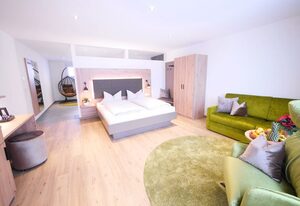 Berghotel Restaurant Zollersteighof – Doppelzimmer Zollernburg