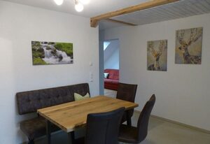 Ferienwohnung Rehblick – 3-Raum-FeWo Rehblick, Dusche/WC, 81qm Bodenfläche, 1. OG