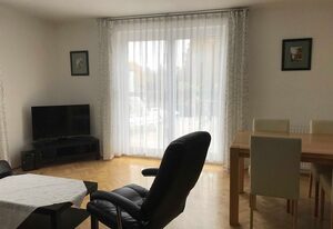 Ferienwohnung Krusch mit großer Terrasse – Drei-Zimmer Ferienwohnung mit großer Terrasse im 1. OG