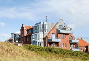Haus Dünenblick – Familien-Ferienwohnung mit Terrasse, Strandkorb & Gartenzugang - 70 m zum Strand
