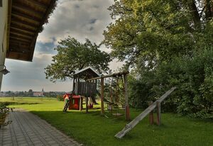 Mockenhof – Linde mit Balkon