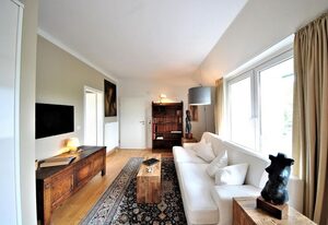Residenz zur Börse – Stilvolle Ferienwohnung mit zwei sonnigen, überdachten Balkonen in Strandnähe