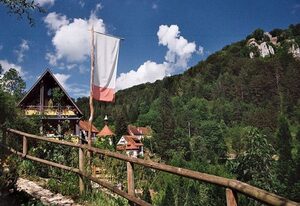 Feriendomizil Lautertal-Idylle – Kachelofen